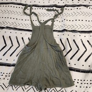 Boho. Green. Short. Romper.